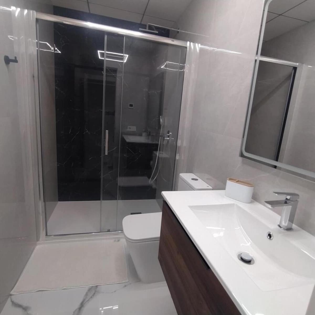 2 Zimmer Apartment zu verkaufen in Torrevieja - 250.000 € (Ref: 9155334)