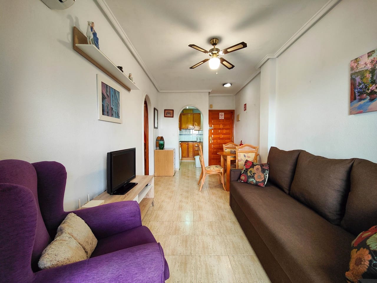 2 bedroom Apartment for sale in Torrevieja - € 143,900 (Ref: 9155355)