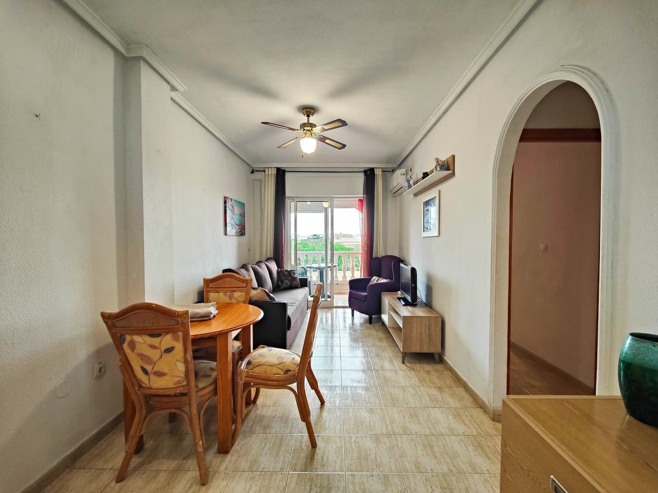 2 bedroom Apartment for sale in Torrevieja - € 143,900 (Ref: 9155355)