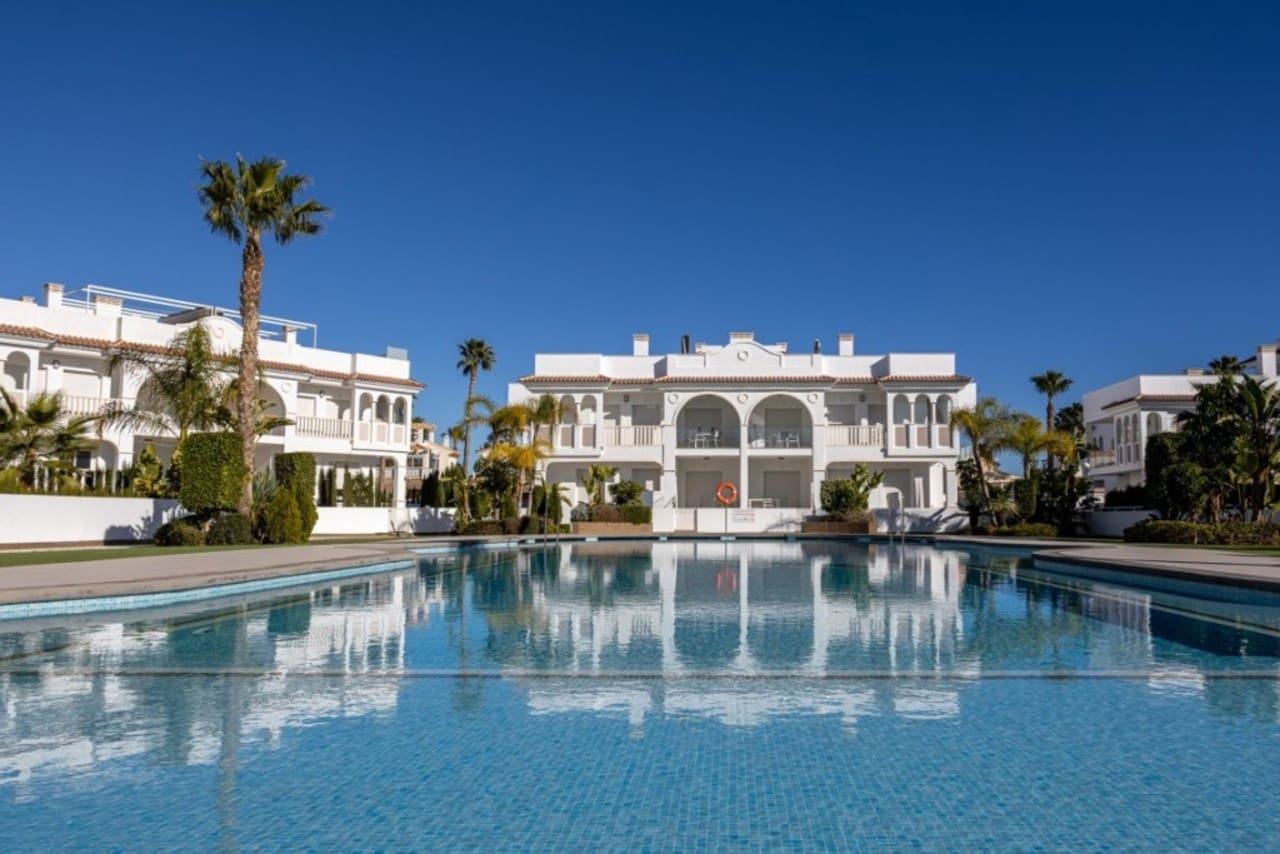 2 soveværelse Penthouse til salg i Ciudad Quesada - € 318.000 (Ref: 9155377)