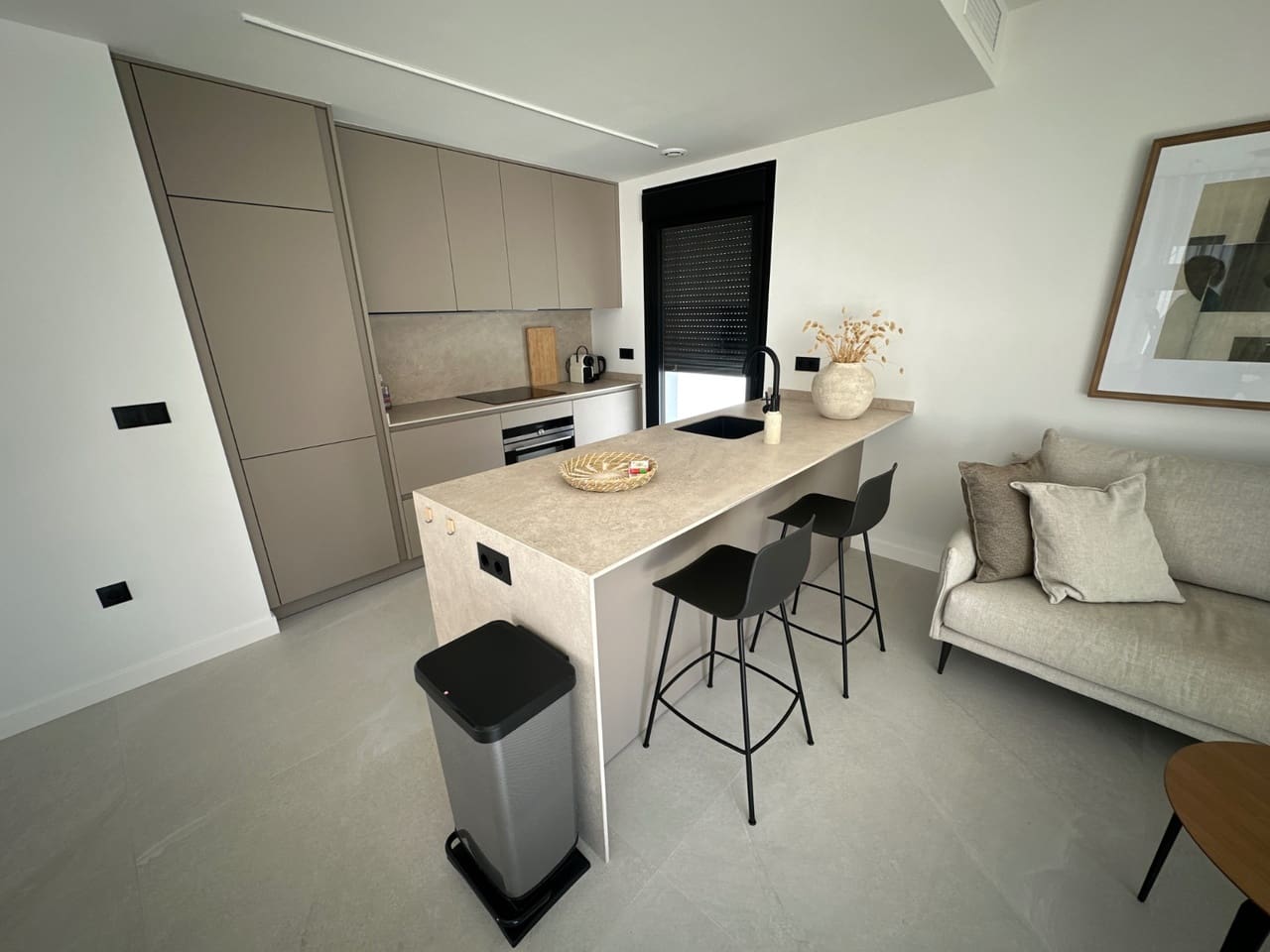 Chalet de 4 habitaciones en Ciudad Quesada en venta - 657.000 € (Ref: 9155387)