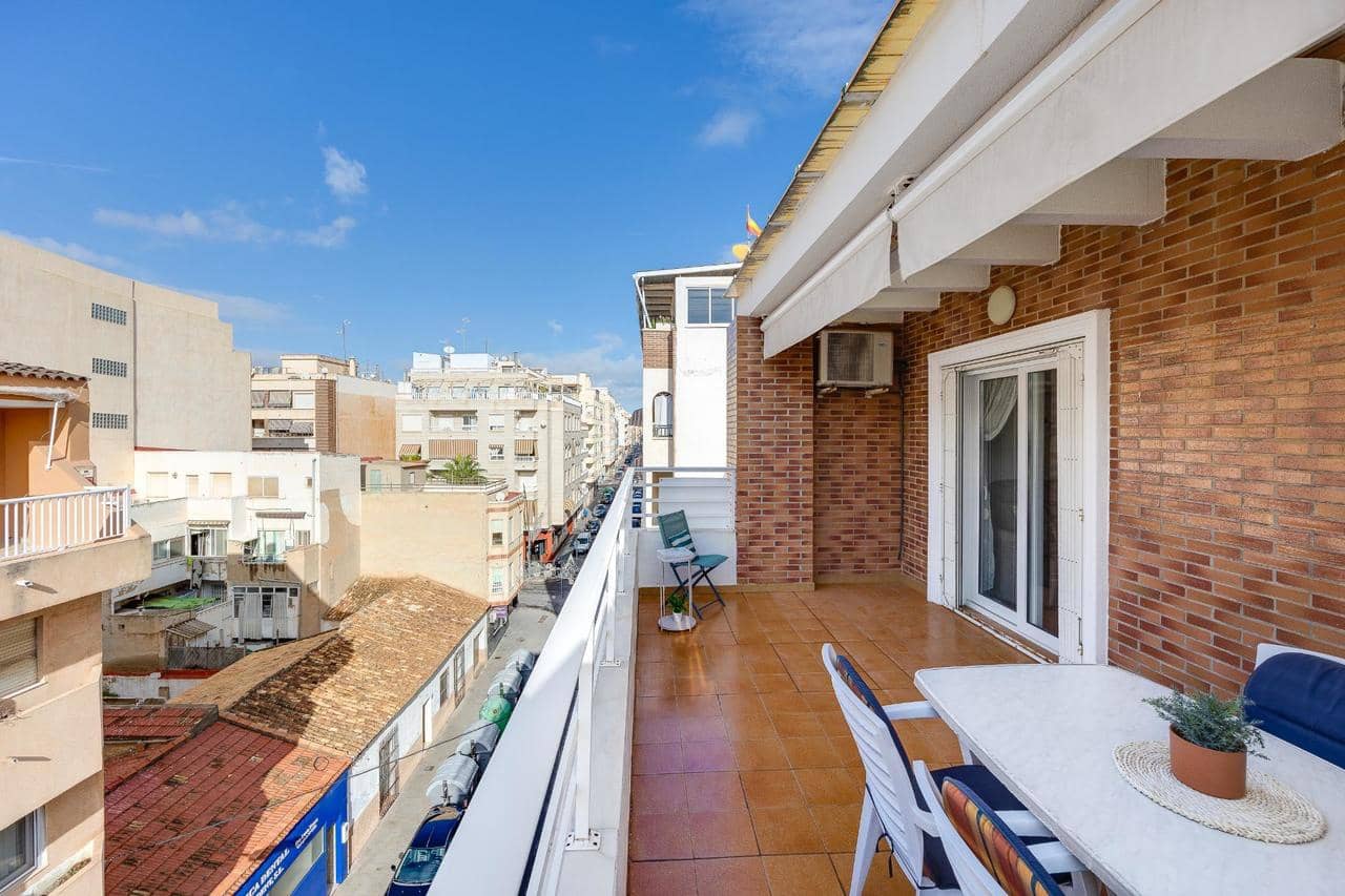 2 sypialnia Penthouse na sprzedaż w Torrevieja - 219 000 € (Ref: 9155392)