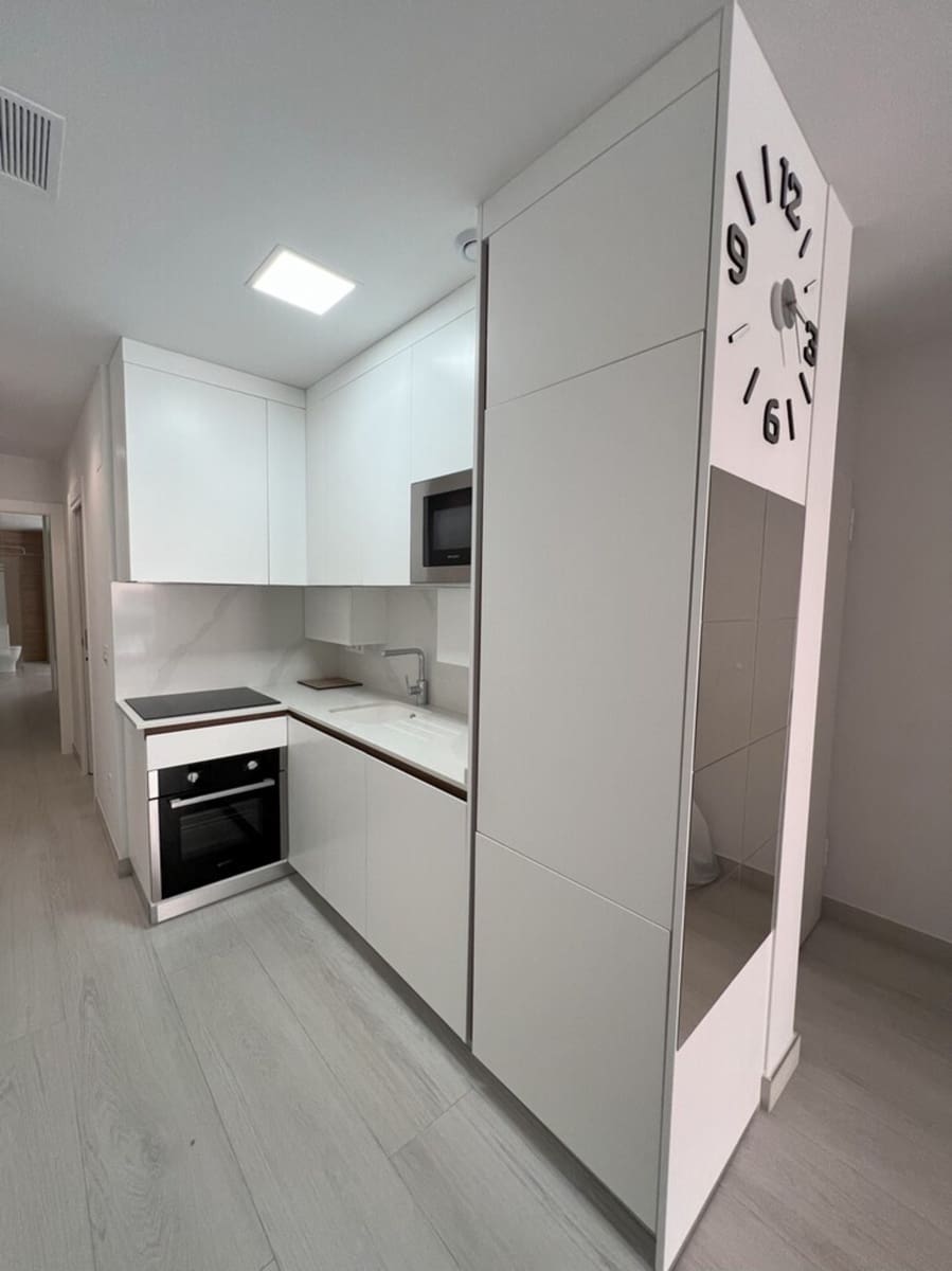 2 bedroom Apartment for sale in Torrevieja with pool - € 259,000 (Ref: 9155436)