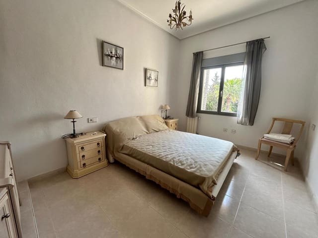 Chalet de 4 habitaciones en Ciudad Quesada, Rojales en venta con piscina - 839.999 € (Ref: 9155448)