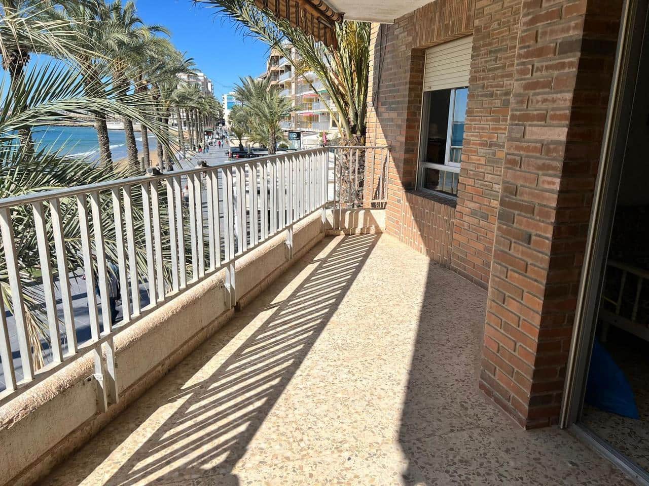 3 makuuhuone Huoneisto myytävänä paikassa Torrevieja - 425 000 € (Ref: 9155523)