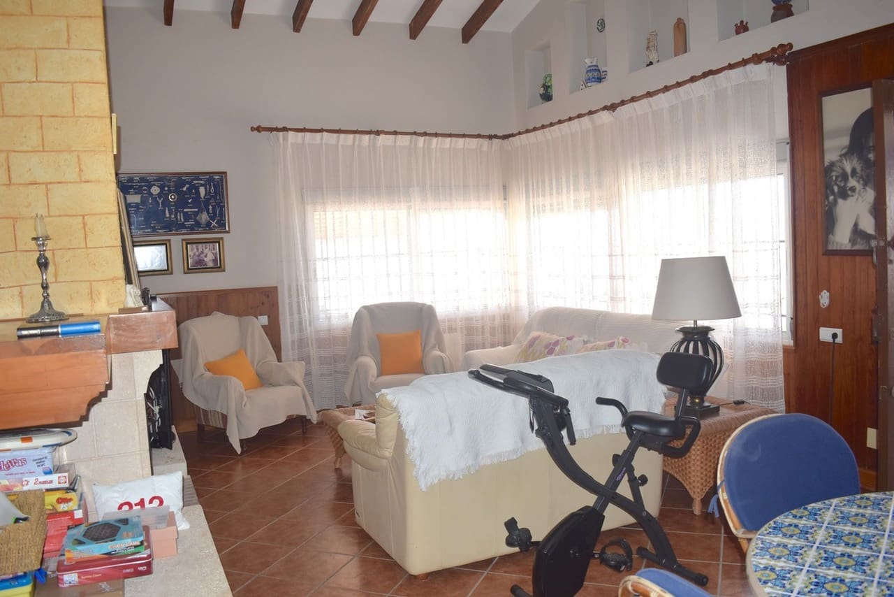 6 soverom Villa til salgs i Guardamar del Segura - € 1 100 000 (Ref: 9155527)
