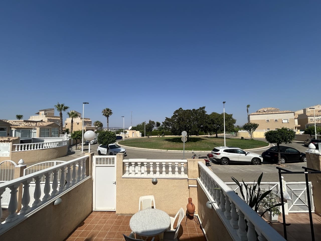 2 makuuhuone Omakotitalo myytävänä paikassa Torrevieja - 179 000 € (Ref: 9155537)