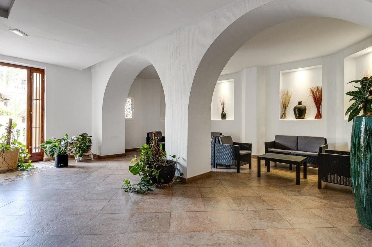 2 chambre Appartement à vendre à Torrevieja avec piscine - 209 000 € (Ref: 9155543)