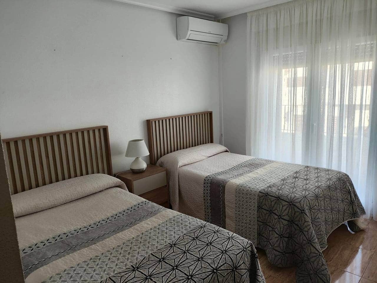 2 soveværelse Villa til salg i San Pedro del Pinatar med swimmingpool - € 210.000 (Ref: 9155561)