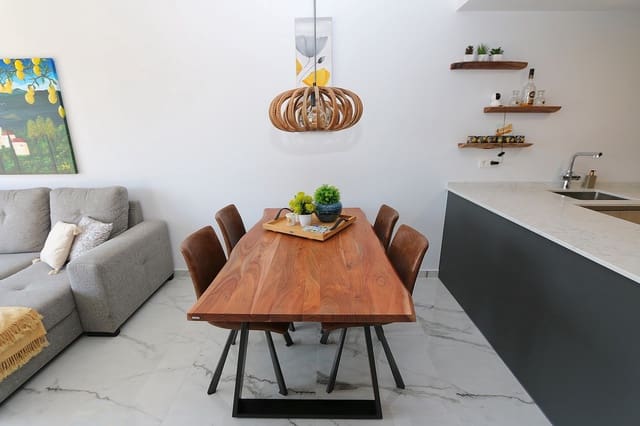 2 makuuhuone Kattohuoneisto myytävänä paikassa Dehesa de Campoamor, Orihuela - 365 000 € (Ref: 9155585)