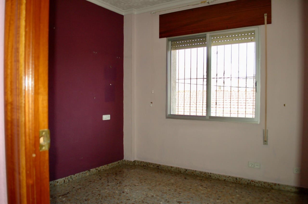 6 soveværelse Byhus til salg i San Pedro del Pinatar - € 239.000 (Ref: 9155593)