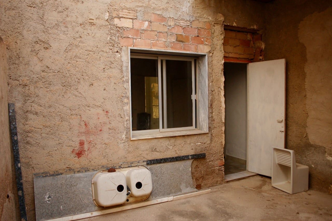 6 soveværelse Byhus til salg i San Pedro del Pinatar - € 239.000 (Ref: 9155593)