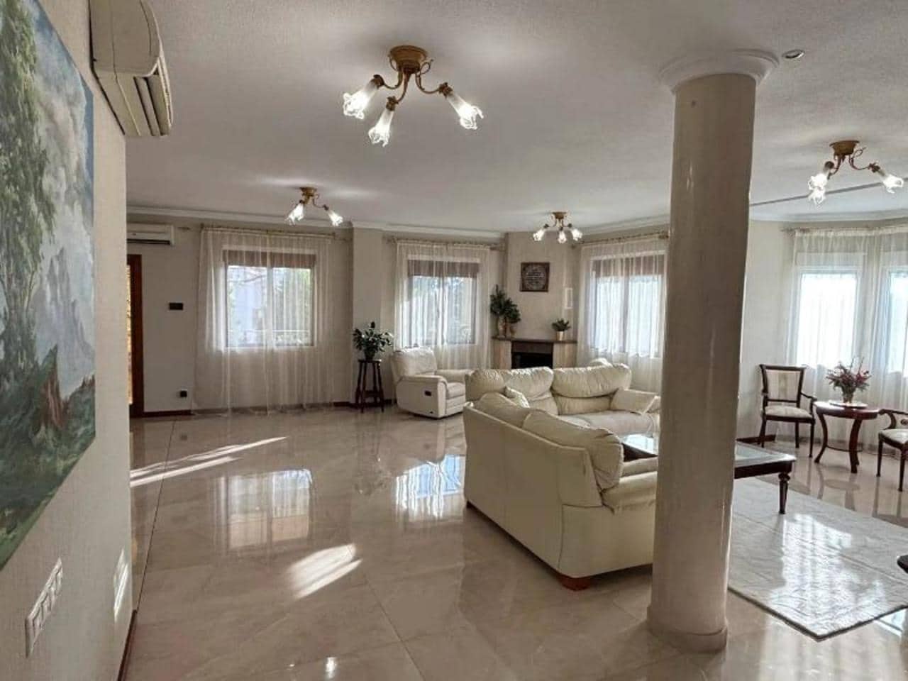 Chalet de 5 habitaciones en Ciudad Quesada en venta con piscina - 630.000 € (Ref: 9155595)