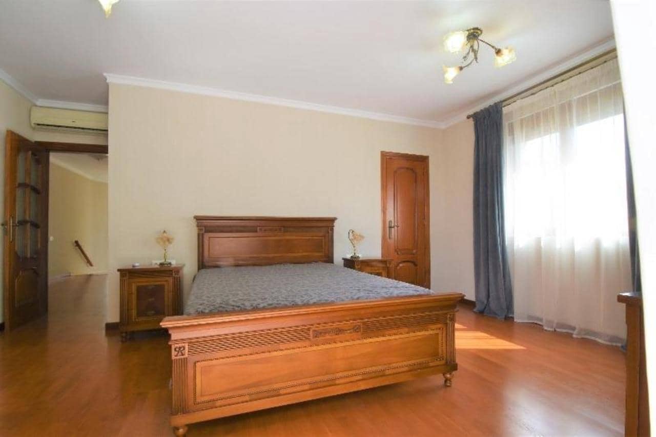 Chalet de 5 habitaciones en Ciudad Quesada en venta con piscina - 630.000 € (Ref: 9155595)