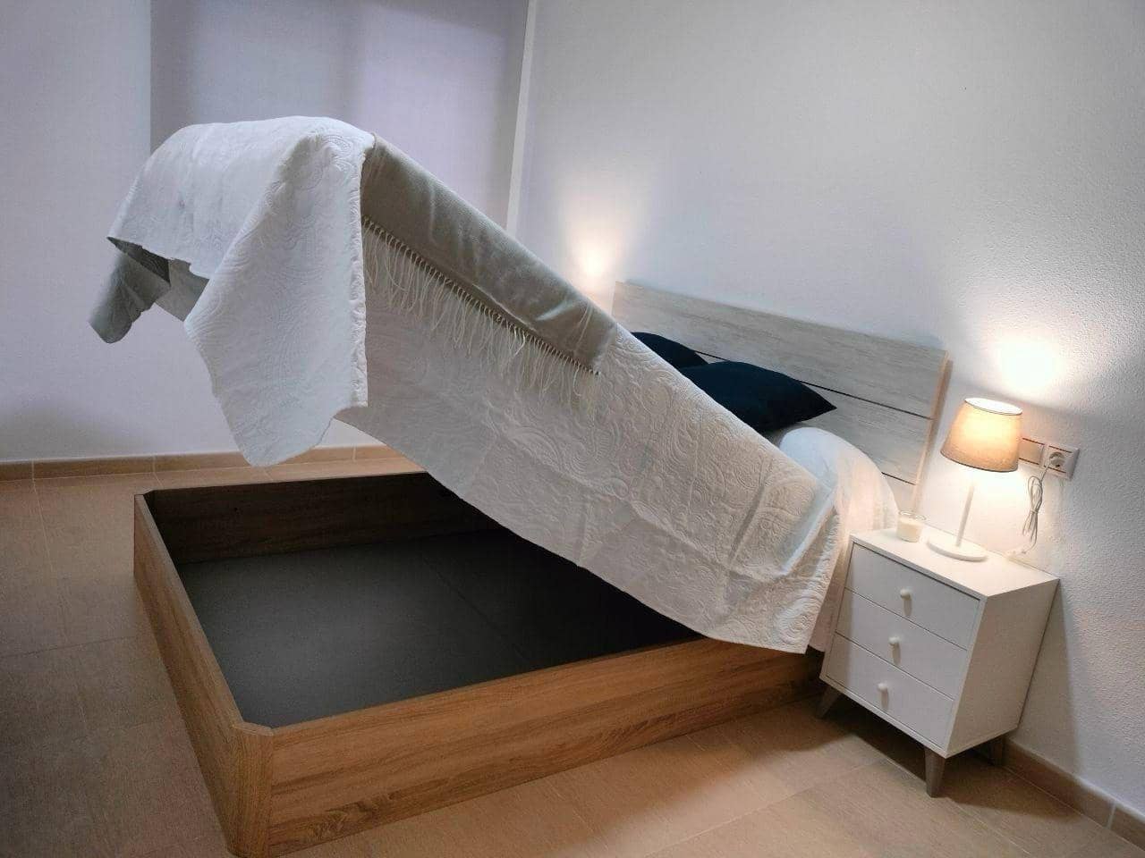 2 chambre Appartement à vendre à Torrevieja - 126 000 € (Ref: 9155599)