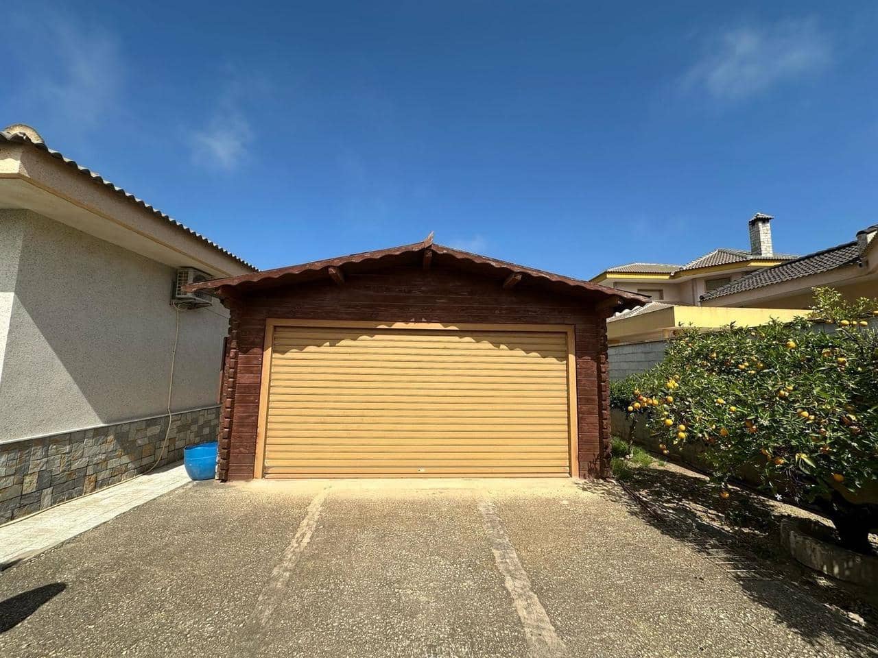 Chalet de 3 habitaciones en Los Alcázares en venta - 285.000 € (Ref: 9155605)