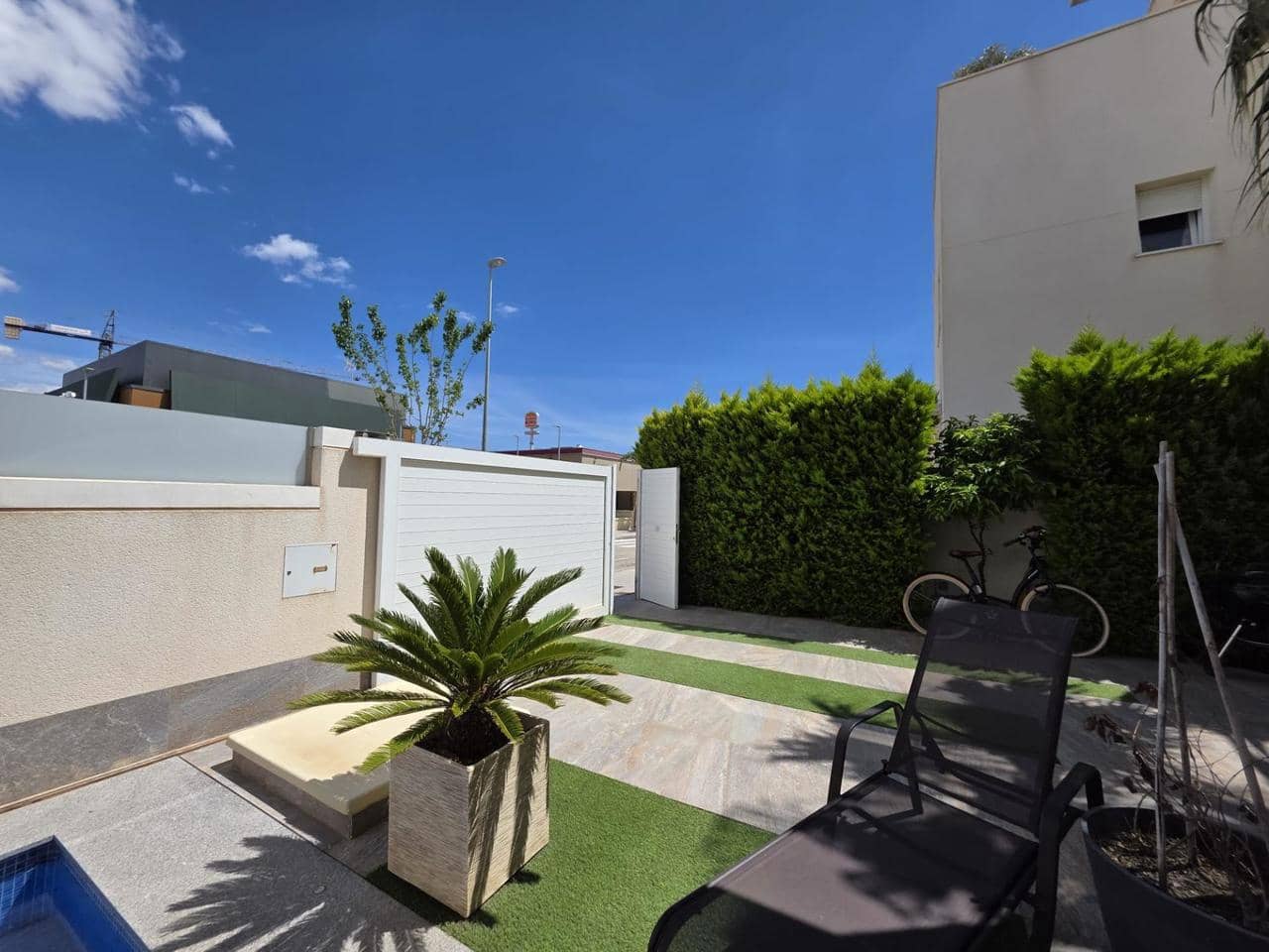 3 quarto Moradia para venda em Pilar de la Horadada com piscina - 427 800 € (Ref: 9155631)