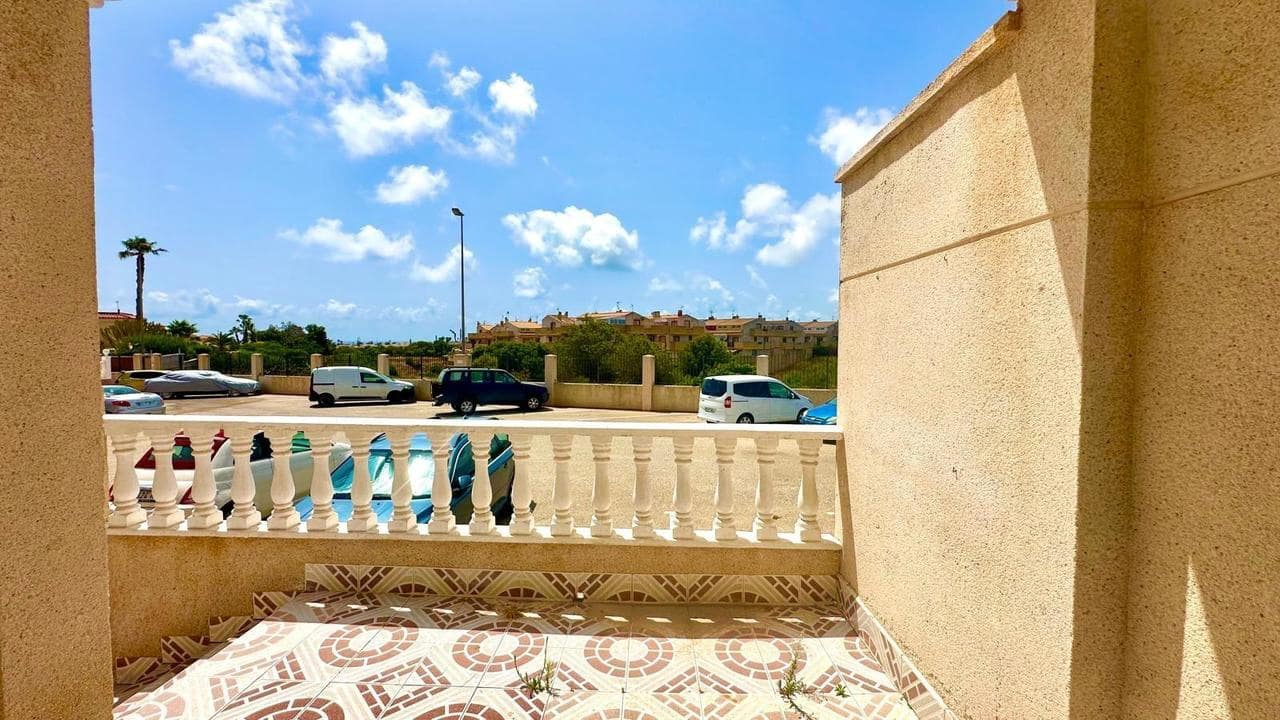 2 soveværelse Lejlighed til salg i Orihuela Costa med swimmingpool - € 179.900 (Ref: 9155645)