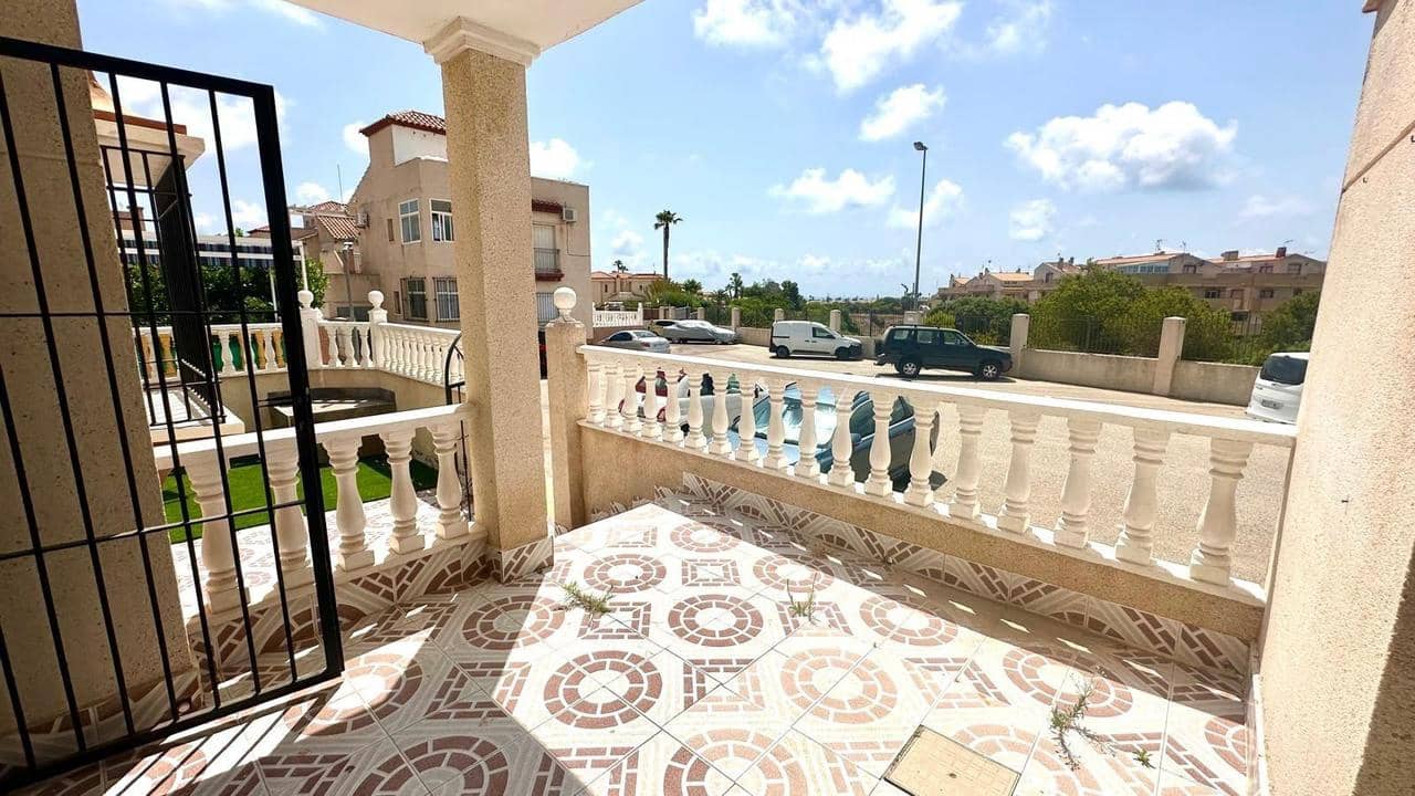 2 soveværelse Lejlighed til salg i Orihuela Costa med swimmingpool - € 179.900 (Ref: 9155645)