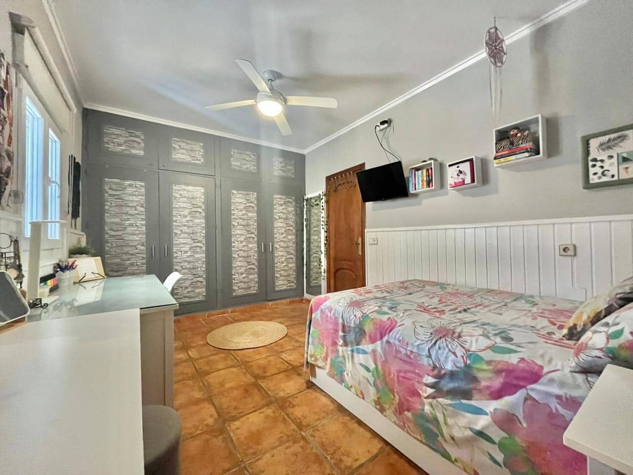 Chalet de 3 habitaciones en Torrevieja en venta - 495.000 € (Ref: 9155654)