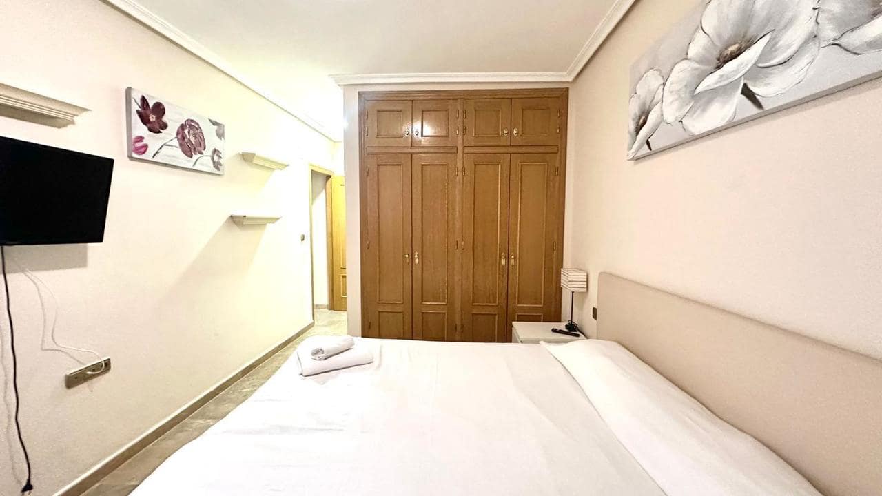 3 quarto Apartamento para venda em Torrevieja - 195 000 € (Ref: 9155658)