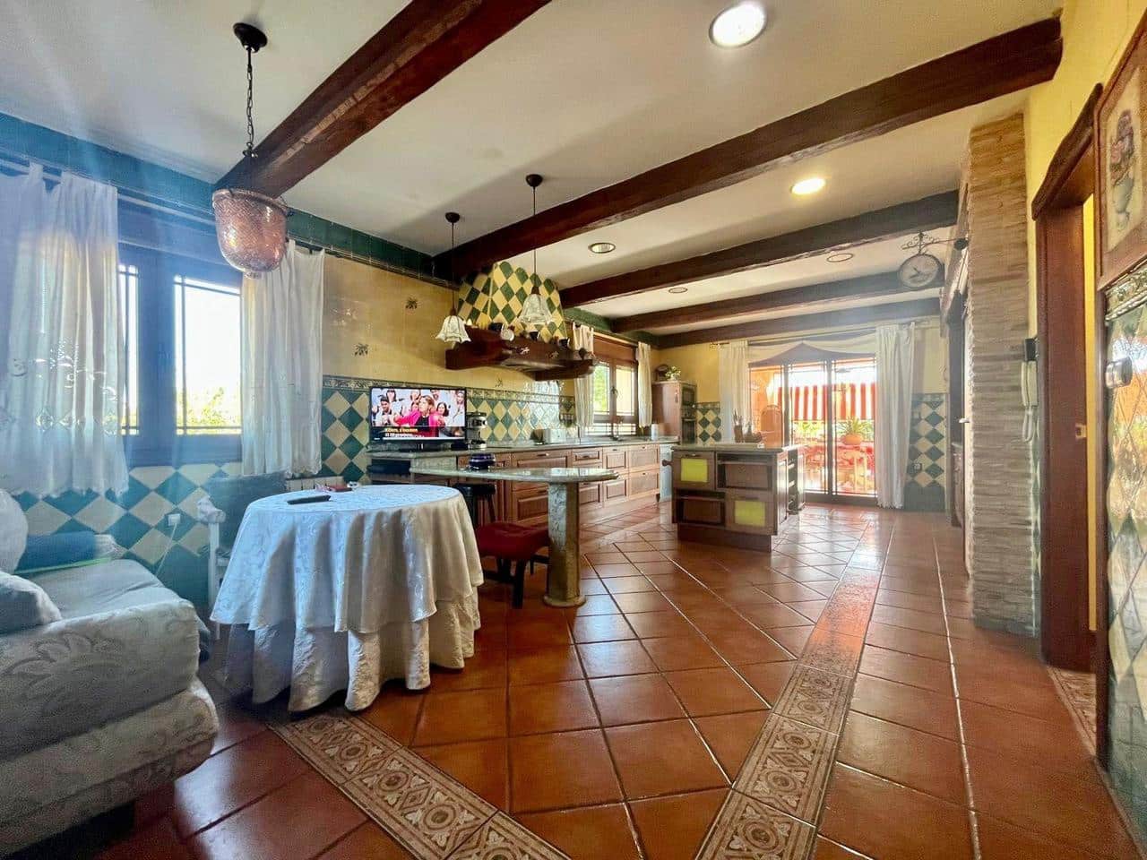 4 makuuhuone Huvila myytävänä paikassa Rojales mukana uima-altaan - 780 000 € (Ref: 9155662)