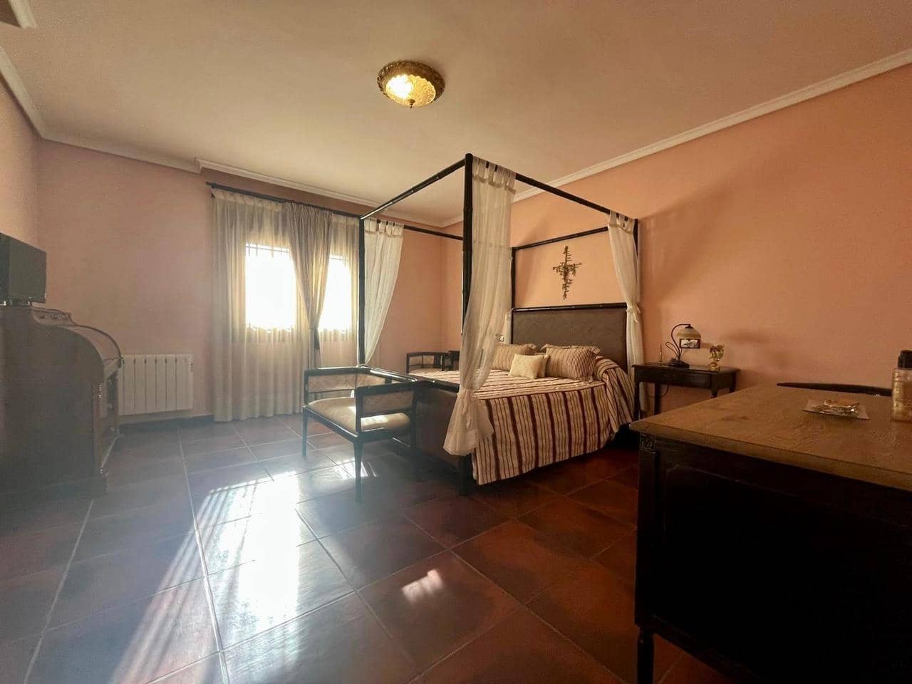 4 makuuhuone Huvila myytävänä paikassa Rojales mukana uima-altaan - 780 000 € (Ref: 9155662)