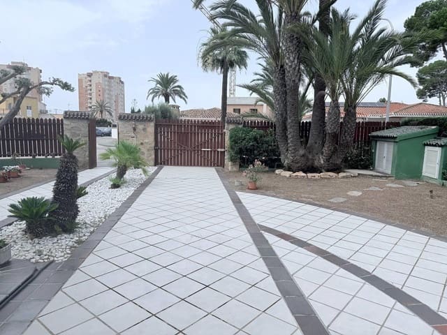4 quarto Moradia para venda em Dehesa de Campoamor, Orihuela - 685 000 € (Ref: 9155663)