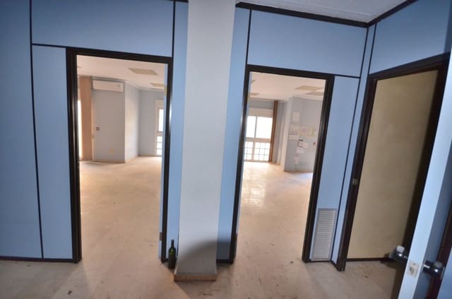 7 makuuhuone Huoneisto myytävänä paikassa El Molino, Torrevieja - 220 000 € (Ref: 9155672)