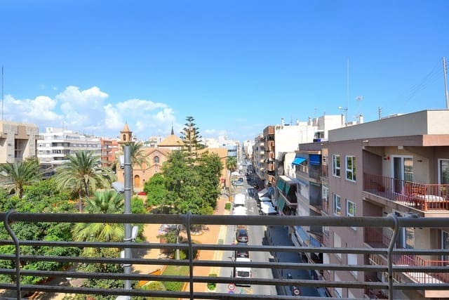 4 quarto Apartamento para venda em El Molino, Torrevieja - 234 000 € (Ref: 9155673)