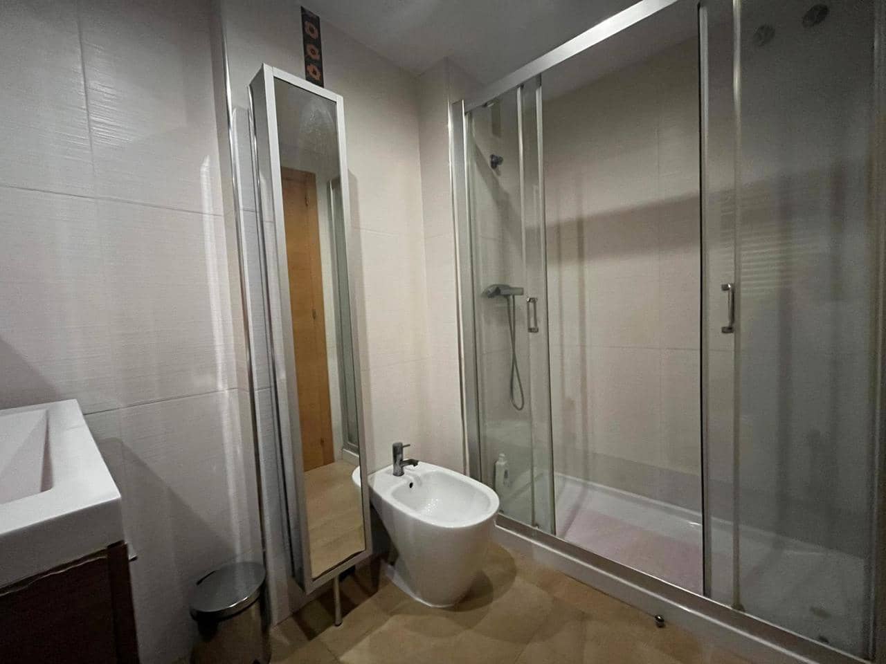 Apartamento de 4 habitaciones en Torrevieja en venta - 234.000 € (Ref: 9155673)