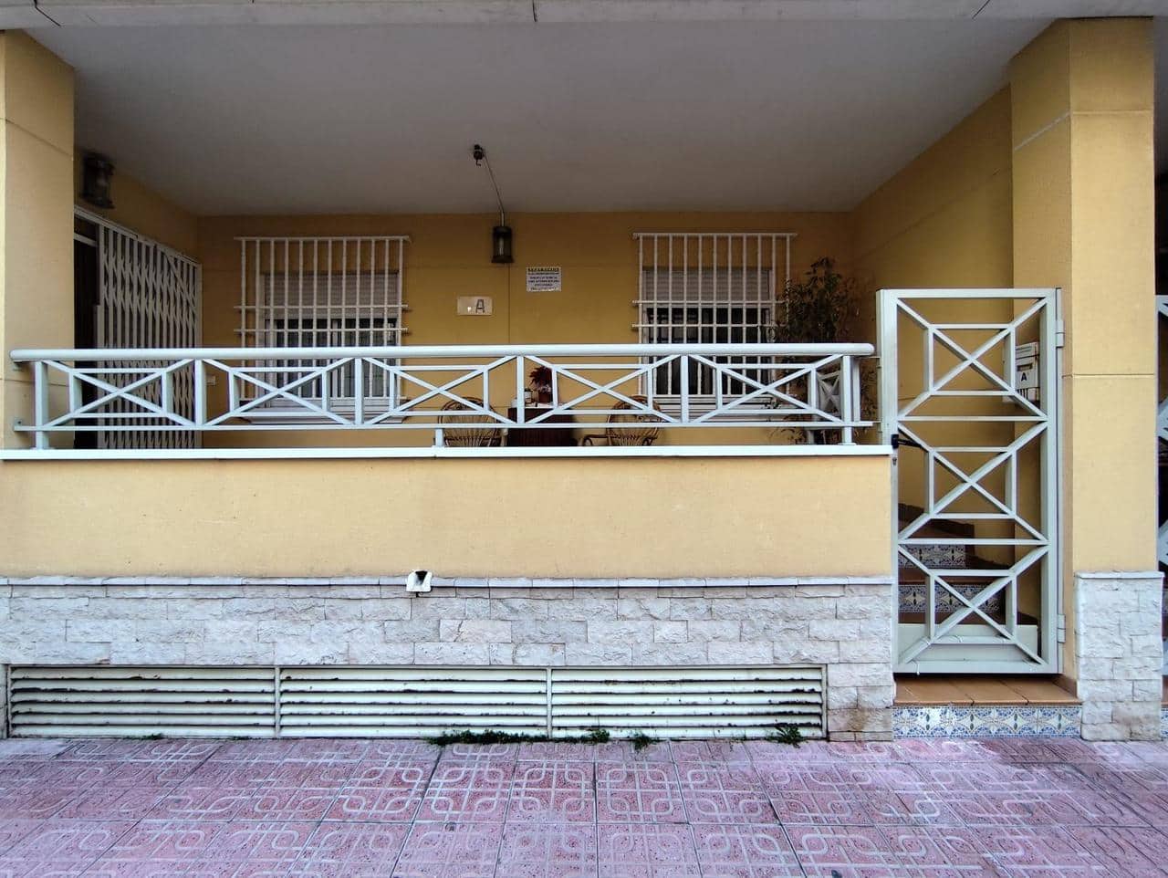4 chambre Appartement à vendre à Torrevieja - 169 900 € (Ref: 9155691)