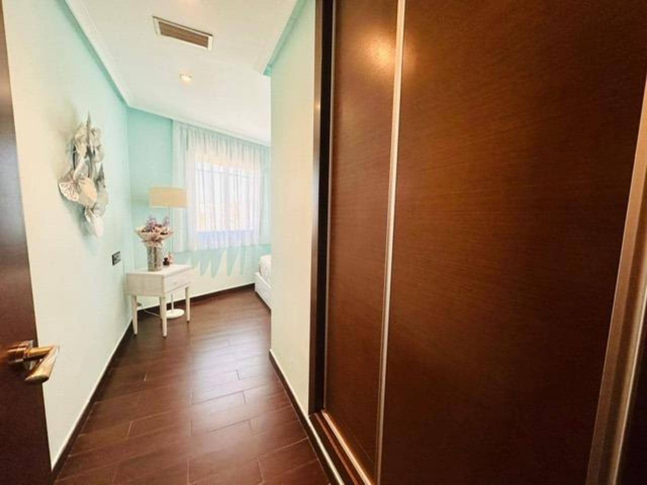 3 makuuhuone Huoneisto myytävänä paikassa Torrevieja - 490 000 € (Ref: 9155693)