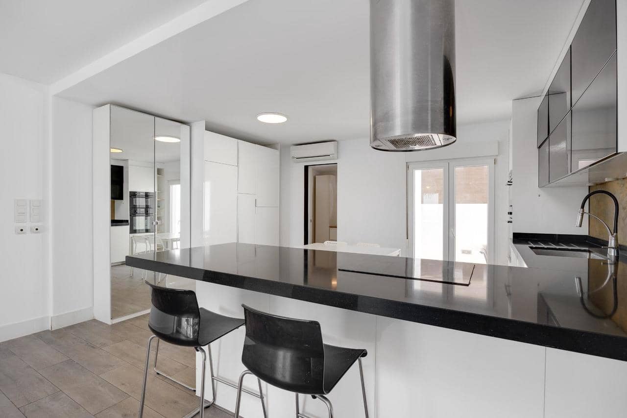 2 quarto Moradia para venda em Torrevieja com piscina - 290 000 € (Ref: 9155721)