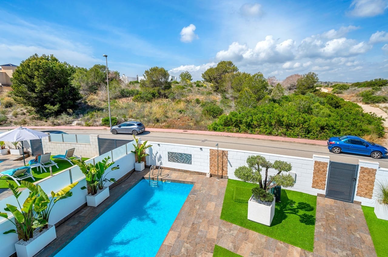 3 bedroom Villa for sale in Orihuela Costa - € 475,000 (Ref: 9155744)