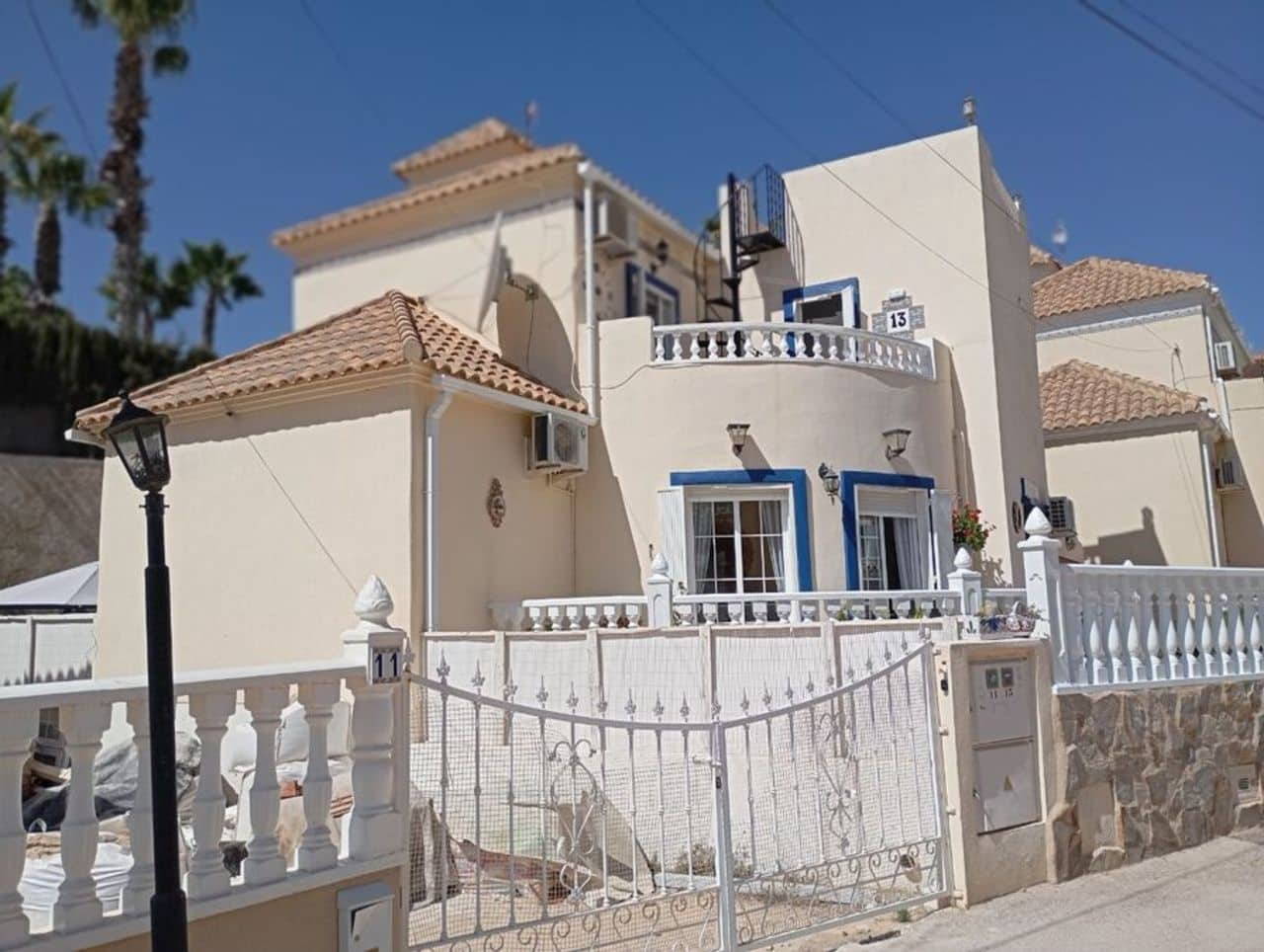 3 bedroom Villa for sale in Villamartin - € 269,995 (Ref: 9155760)