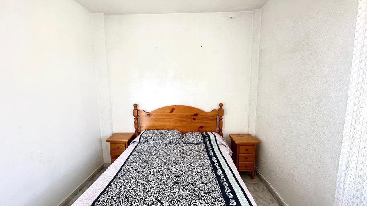 3 slaapkamer Huis te koop in Torrevieja met zwembad - € 179.000 (Ref: 9155776)