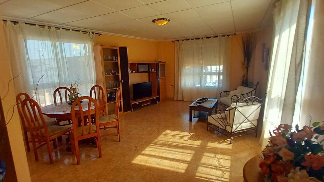 5 chambre Maison de Ville à vendre à Torrevieja - 295 000 € (Ref: 9155780)