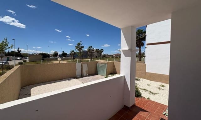 2 Zimmer Apartment zu verkaufen in Dehesa de Campoamor, Orihuela - 195.000 € (Ref: 9155800)