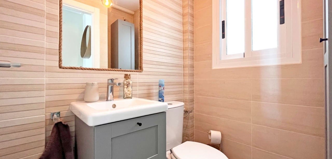 3 soverom Hus til salgs i Torrevieja - € 299 000 (Ref: 9155829)