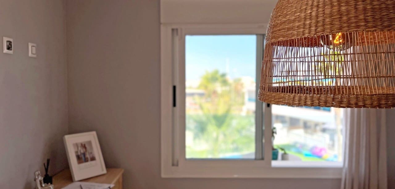 3 soverom Hus til salgs i Torrevieja - € 299 000 (Ref: 9155829)