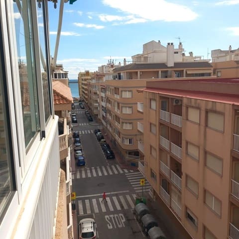 2 bedroom Penthouse for sale in El Molino, Torrevieja with pool - € 157,000 (Ref: 9155857)
