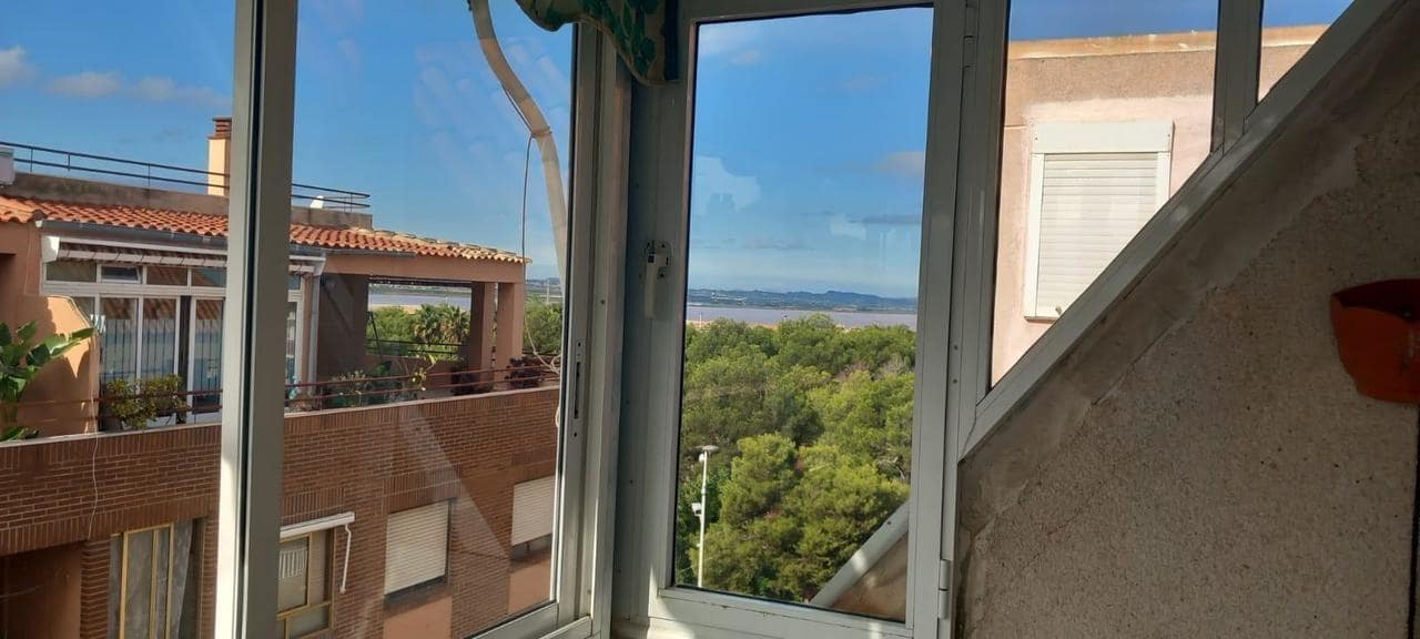 2 camera da letto Attico in vendita in Torrevieja con piscina - 157.000 € (Rif: 9155857)