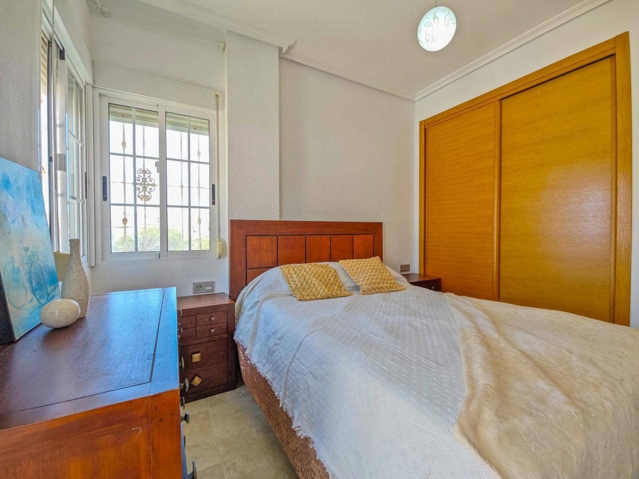 3 sypialnia Willa na sprzedaż w Torrevieja - 450 000 € (Ref: 9155860)