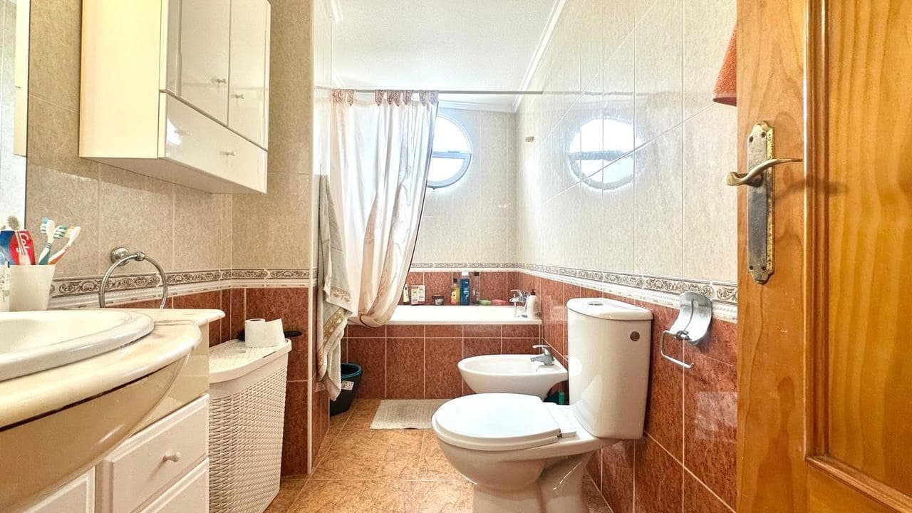 2 quarto Apartamento para venda em Torrevieja - 129 900 € (Ref: 9155876)