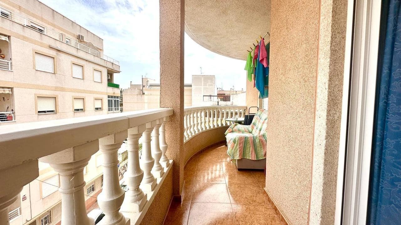 2 quarto Apartamento para venda em Torrevieja - 129 900 € (Ref: 9155876)