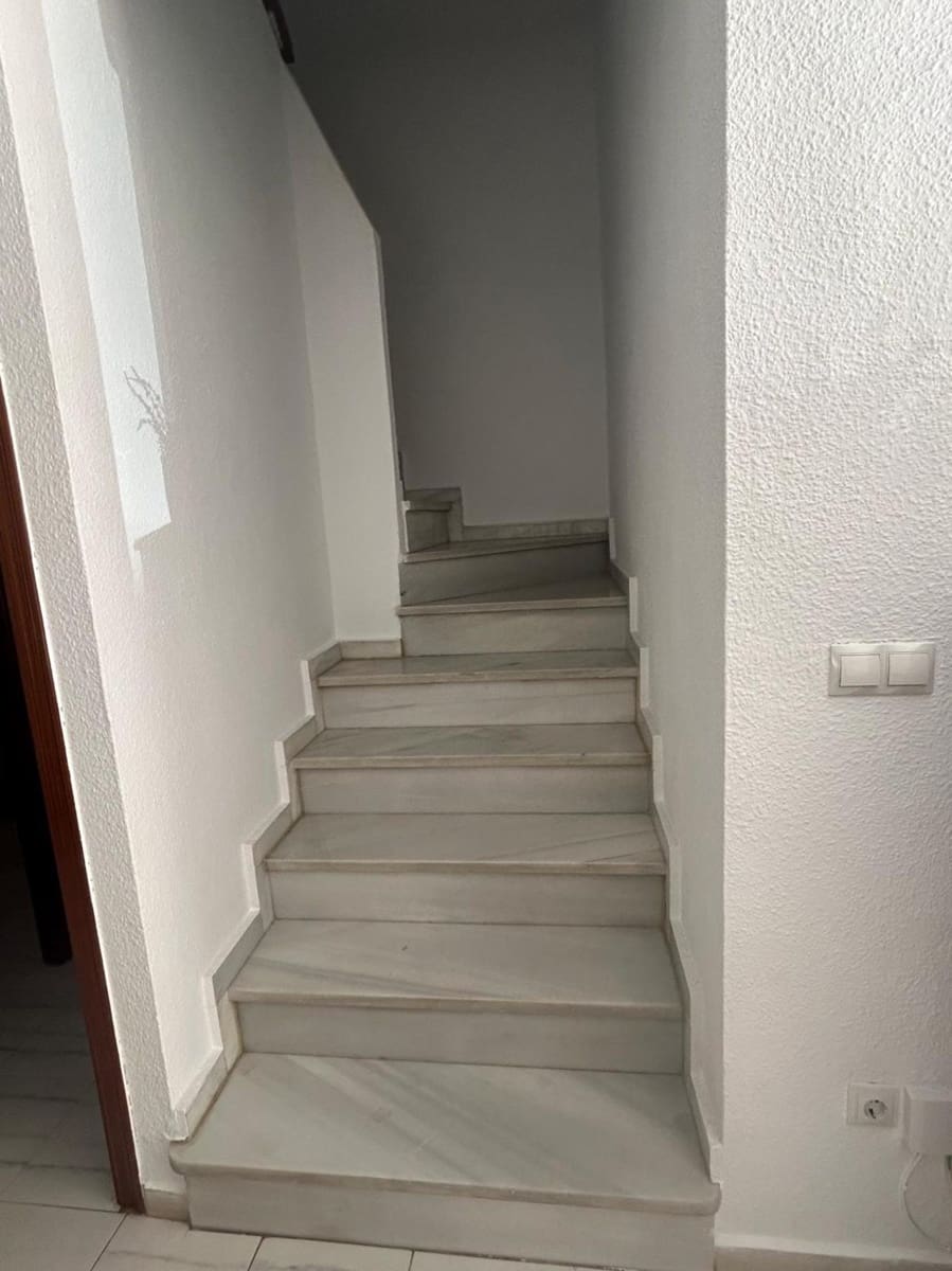 3 soveværelse Byhus til salg i Torrevieja - € 229.900 (Ref: 9155881)