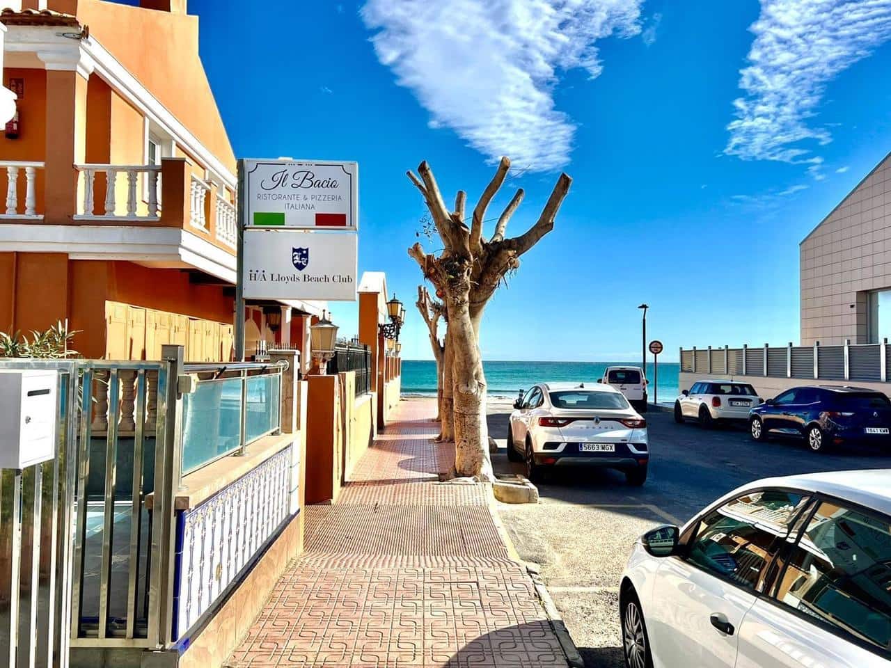 3 soveværelse Byhus til salg i Torrevieja - € 324.000 (Ref: 9155893)