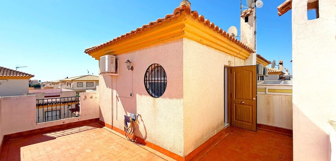 2 bedroom Townhouse for sale in Orihuela Costa - € 189,000 (Ref: 9155909)