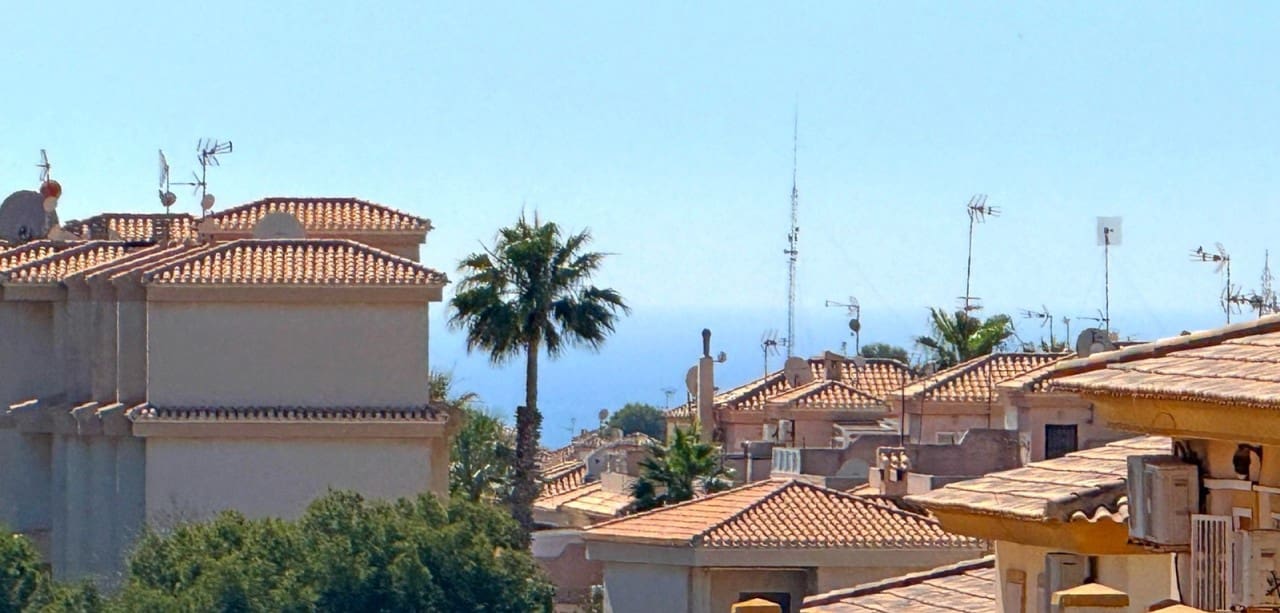 2 bedroom Townhouse for sale in Orihuela Costa - € 189,000 (Ref: 9155909)